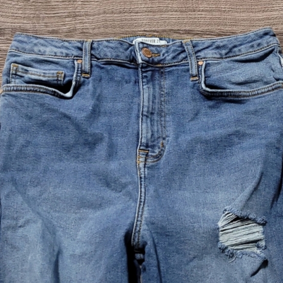 WOMAN'S FOREVER 21 DENIM JEANS - Picture 5 of 8